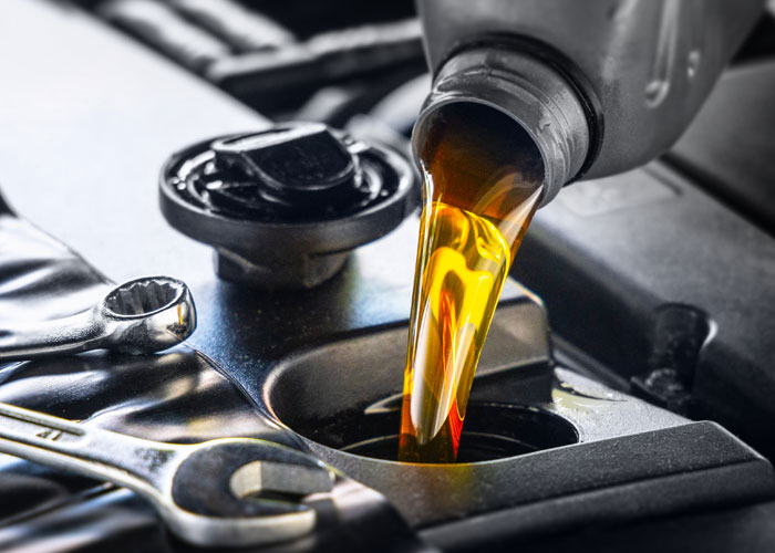Engine, Transmission & Hydraulic Oils