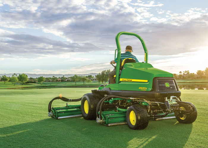 Golf & Sports Turf