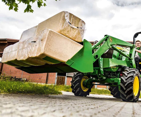 John Deere 400E Front Loader
