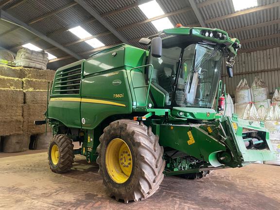 John Deere T560 HillMaster