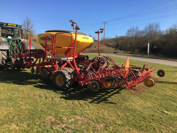 Vaderstad Spirit STR300S