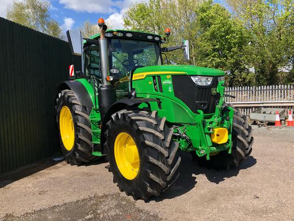 John Deere 6R 215 Command Pro c/w Front linkage & Pto