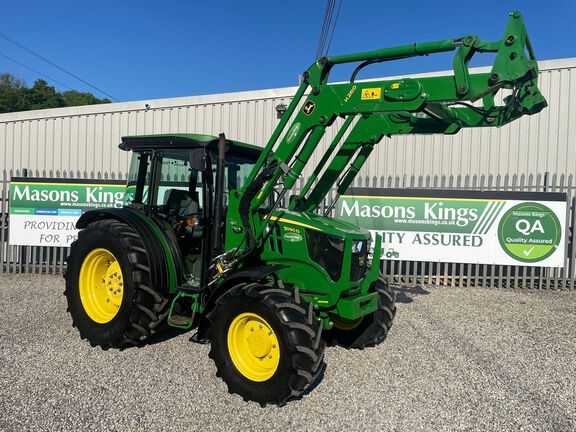 John Deere 5090G c/w Loader
